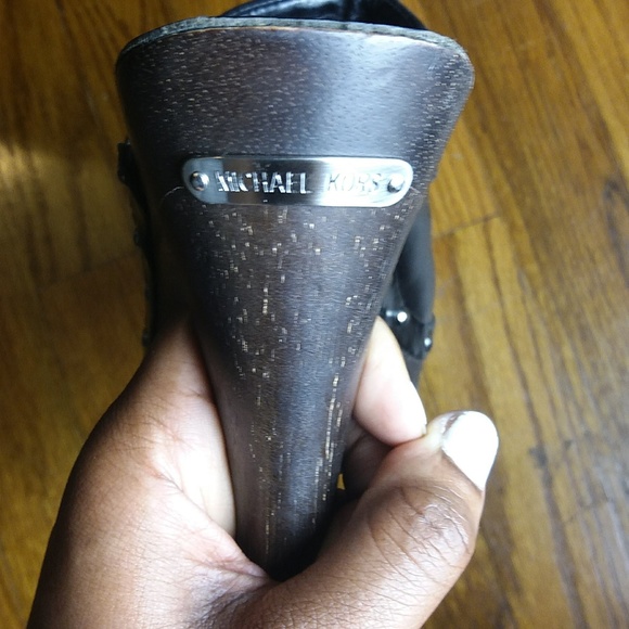 Michael Kors Slip On Wedges - Picture 4 of 5